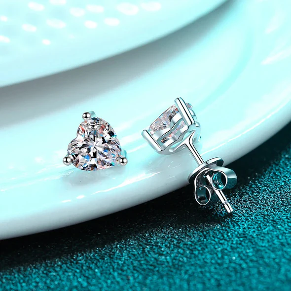 MJ-50 D Color Moissanite Lab Diamond Heart Stud Earring For Women 925 Sterling Silver Wedding Engagement Ear Studs Jewelry
